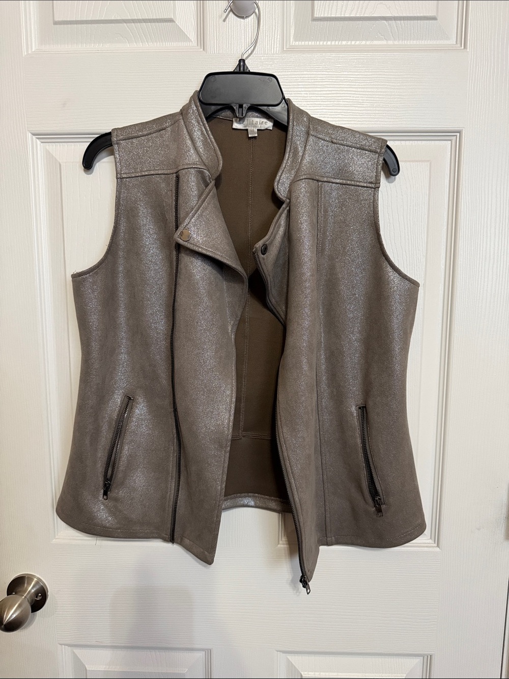Solitaire Metallic Taupe-Shimmer Sleeveless Zip Vest